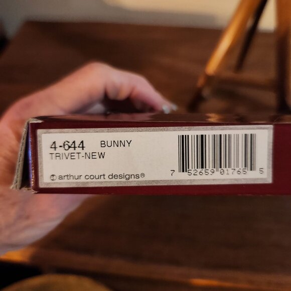 Arthur Court Designs Bunny Aluminum Trivet Year 2000 Decorative & Functional Lea - Picture 5 of 6